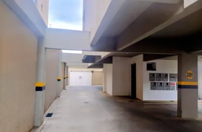 Lindo apartamento , em localização privilegiada,muito bem conservado .