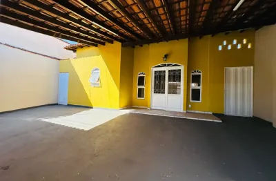 Casa com 3 quartos à venda na Rua Manoel Serralha, 111, Santa Mônica, Uberlândia