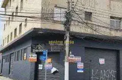 Salão comercial de 270 m2 com 02 banheiro para locação- suzano - centro
