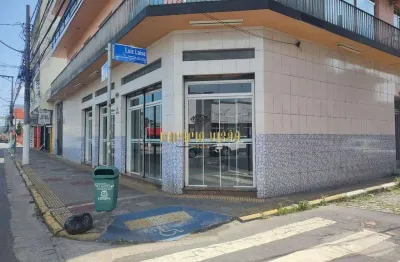Salão de esquina na rua benjamin constant com 128m² - centro - suzano/sp