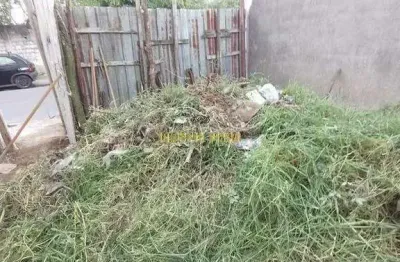 Terreno à venda na Rua Manoel Pinheiro, Jardim Emília, Poá