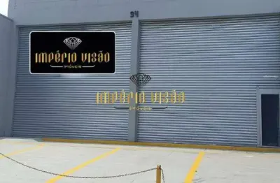 Salão de 250m² com 2 banheiros, 4 vagas de garagem para aluguel no bairro jardim revista em suzano-sp
