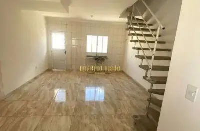 Sobrado à venda com 2 dormitórios, sendo 1 com sacada no condomínio villagio jundiapeba - mogi das cruzes-sp