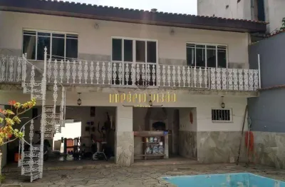 Sobrado à venda com 3 dormitórios, sendo 1 suíte com closet e hidromassagem, área gourmet e piscina - vila oliveira - mogi das cruzes - sp