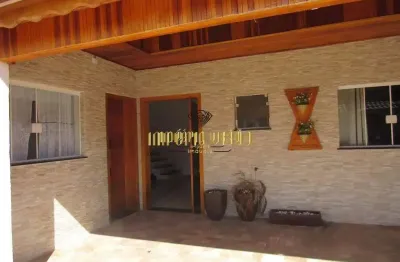 Casa mobiliada à venda com 4 dormitórios, sendo 1 suíte master com closet e área gourmet no bairro jardim luella - suzano-sp