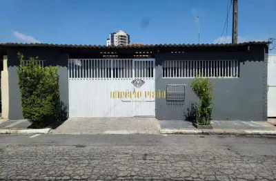 Casa de 3 dormitórios com edícula com 1 suíte e amplo quintal no bairro da vila figueira - suzano-sp