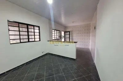 Casa com 1 dormitório, sala e cozinha conjugadas à venda na vila amorim - suzano - sp