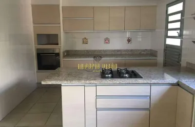 Casa triplex e um sobrado amplo à venda no bairro cidade edson, suzano - sp.