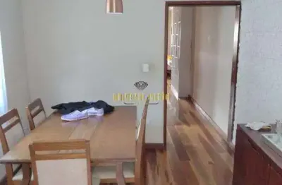 Sobrado à venda com 3 dormitórios e 2 vagas cobertas no bairro jardim lincoln - suzano-sp