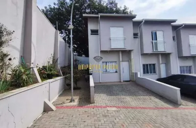 Sobrado à venda com 2 suites, sendo 1 com sacada no condomínio aldeia bianca iv em poá - sp