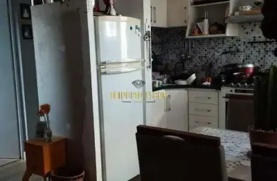 Apartamento à venda de 2 dormitórios no condomínio residencial florestal sem sacada e elevador no jardim américa - poá/sp