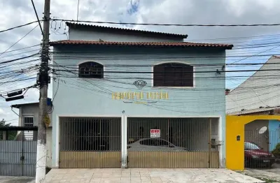 Sobrado com très dormitórios para venda no jd. santa helena poá/sp