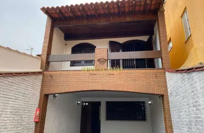 Sobrado à venda com 3 dormitórios sendo 1 suíte, com churrasqueira e lareira no conjunto residencial irai- suzano