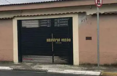 Casa para locação de 2 dormitórios e 2 vagas de garagem coberta e churrasqueira na vila figueira em suzano-sp