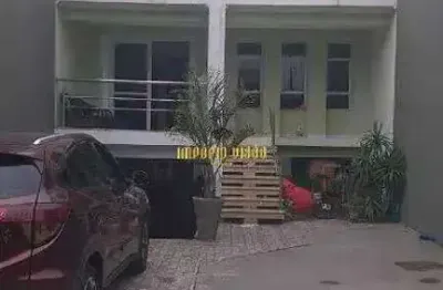 Sobrado à venda com 4 dormitórios, sendo 2 suítes, escritório e salão de festas no bairro jardim dos ipês - suzano-sp