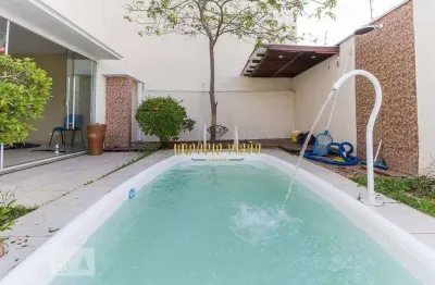 Sobrado 3 dormitórios sendo 1 suíte a venda na Vila Suissa Mogi dass Cruzes