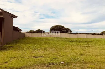 Terreno à venda na Rua Marco Antonio Almeida Pires, 3987, Quinta do Golfe Jardins, São José do Rio Preto