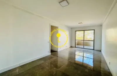 Apartamento à venda no Morumbi , 3 Quartos, 1 Suíte e Varanda .