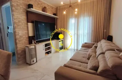 Apartamento com ótima localização 2 Dormitórios e 1 vaga coberta