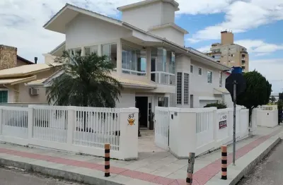Casa / sobrado para venda em palhoça, pagani, 4 dormitórios, 3 suítes, 5 banheiros, 5 vagas