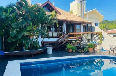 Casa alto padrão para venda em florianópolis, joão paulo, 4 dormitórios, 1 suíte, 5 banheiros, 4 vagas