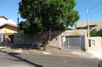 Casa com 2 quartos à venda na joaquim da costa camargo, 319, jardim icaraí, campinas, 164 m2 por r$ 580.000