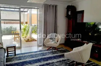 Casa com 3 quartos para alugar na rua doutor joão alves dos santos, 699, jardim das paineiras, campinas, 319 m2 por r$ 8.900