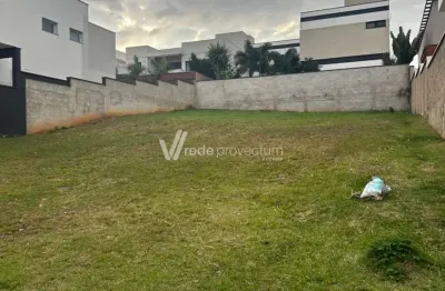 Terreno em condomínio fechado à venda na avenida carlos diaulas serpa, 220, loteamento parque dos alecrins, campinas por r$ 690.000