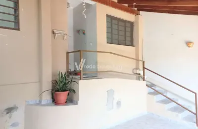 Casa com 3 quartos à venda na rua josé perin netto, 54, jardim das bandeiras, campinas, 220 m2 por r$ 350.000