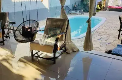 Casa com 2 quartos à venda na Rua Maria Verginia Arantes, 72, Parque Bom Retiro, Paulínia, 70 m2 por R$ 600.000