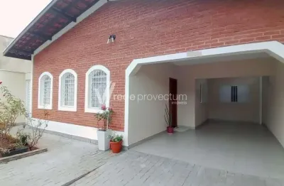 Casa com 3 quartos à venda na rua marquês de abrantes, 1408, jardim santa genebra, campinas, 158 m2 por r$ 745.000