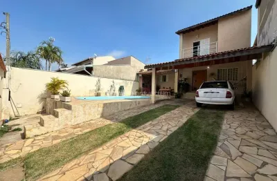Casa com 3 quartos à venda na rua evandro batista vieira, 1137, loteamento alphaville campinas, campinas, 180 m2 por r$ 850.000
