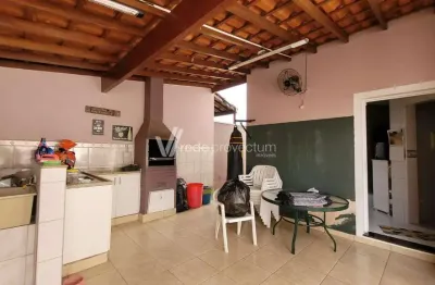 Casa em condomínio fechado com 3 quartos à venda na avenida vice-prefeito anésio capovilla, 688, condomínio tabatinga, valinhos, 190 m2 por r$ 960.000