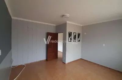 Casa com 3 quartos à venda na rua vargem grande do sul, 77, parque da figueira, campinas, 196 m2 por r$ 600.000