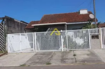 Casa financiada no bairro piçarras na cidade de guaratuba - pr