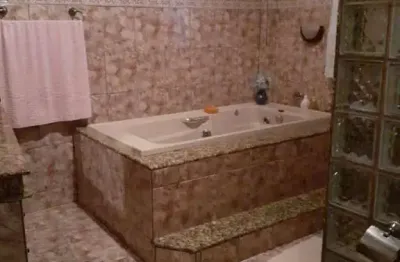 Área para venda em nova iguaçu, palhada, 2 dormitórios, 1 banheiro, 4 vagas