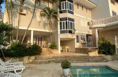 Casa para venda em nova iguaçu, centro, 4 dormitórios, 4 suítes, 4 banheiros, 4 vagas