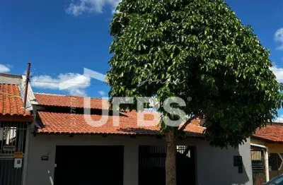 Casa com 3 quartos à venda na Rua Dona Oriêta, Jardim Bela Morada, Aparecida de Goiânia