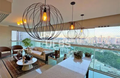 Apartamento luxuoso com 233 m² nascente com 04 suítes amplas!