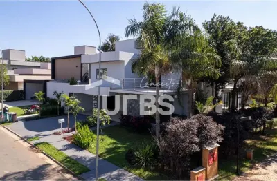Casa em condomínio fechado com 4 quartos à venda na Rua das Baronezas, Jardins Verona, Goiânia
