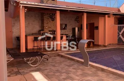 Casa com 5 quartos à venda na Rua Irariê, Parque Acalanto, Goiânia