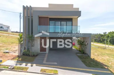 Residência moderna à venda no jardins versalhes – alto padrão, tecnologia e vista privilegiada para a mata
