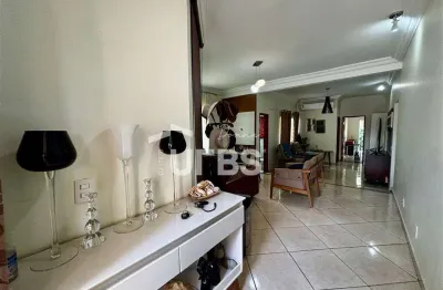 Casa em condomínio fechado com 3 quartos à venda na Rua SB 26, Loteamento Portal do Sol II, Goiânia