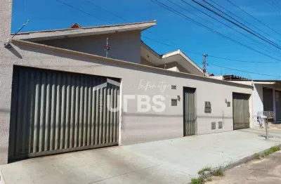 Casa com 3 quartos à venda na Rua 611, Setor São José, Goiânia