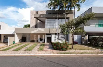 Casa em condomínio fechado com 4 quartos à venda na Avenida Diógenes Dolival Sampaio, Jardins Atenas, Goiânia