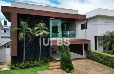 Casa com 4 quartos à venda na Rua Madri 26, Jardins Madri, Goiânia