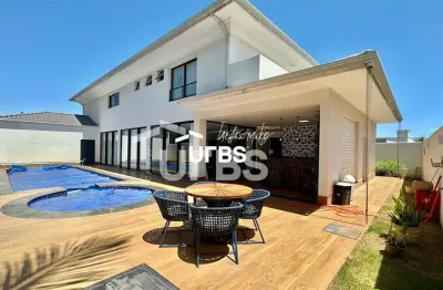 Casa em condomínio fechado com 6 quartos à venda na Rua GGC 27, Residencial Goiânia Golfe Clube, Goiânia
