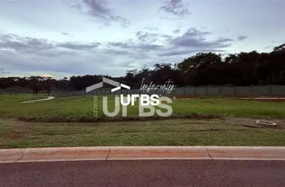 Terreno à venda na Rua Cs8, Parque Cidade, Goiânia