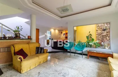 Casa com 5 quartos à venda na Rua Tamboril, Santa Genoveva, Goiânia