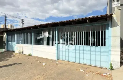Casa comercial com 2 salas à venda na Avenida César Lattes, Setor Novo Horizonte, Goiânia